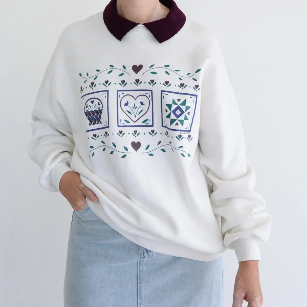 Vintage Gopher Sport White Puff  Print Floral Heart Purple Collared Sweater XL